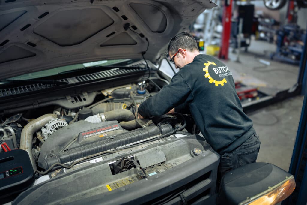 Car Maintenance: 5 Signs You Shouldn't Ignore Before They Become Expensive