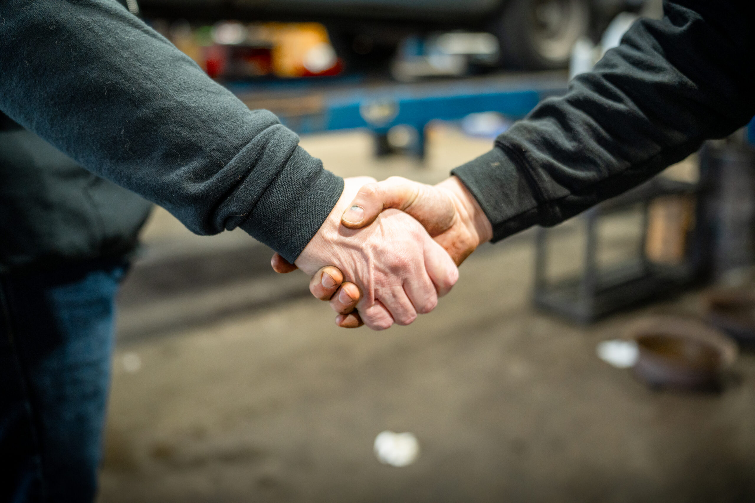 Why Building a Relationship Is Better Than Finding the Cheapest Fleet Maintenance and Repair In a world where everyone is looking to shave a few dollars off their overhead, it is tempting to treat every mechanical issue like a commodity. You pull up your phone, call five different shops, and go with the lowest bidder. On paper, it looks like a win for your budget. In reality, you are trading long-term reliability for a short-term discount.