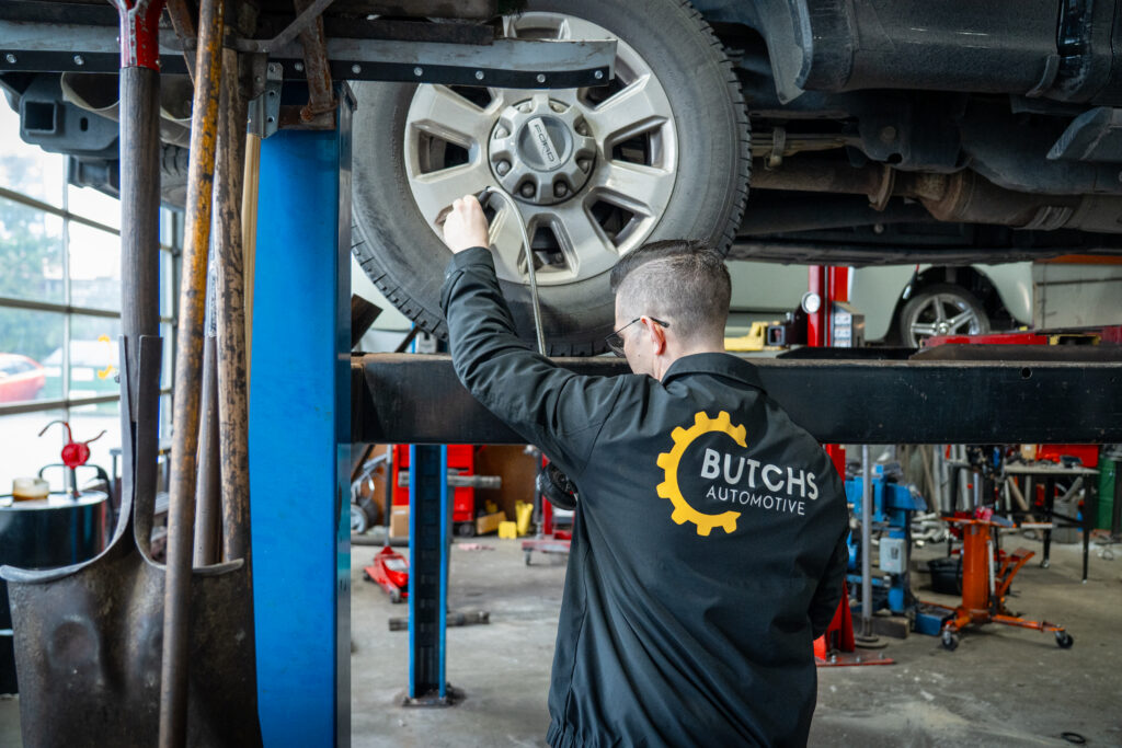 Maximize Tread Life: Why Fleet Repair Programs Must Include Tire Rotation