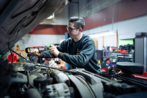 The New Truck Trap: Why Fleet Truck Repair Matters From Day One