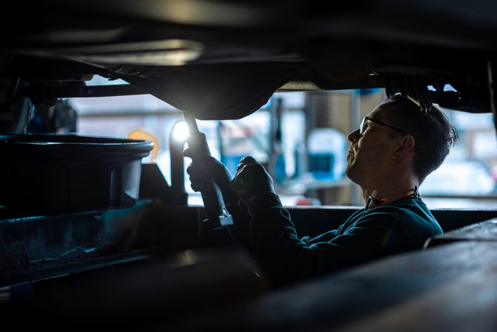Prolong Vehicle Life: Key Fleet Repair Strategies for Maximum Longevity