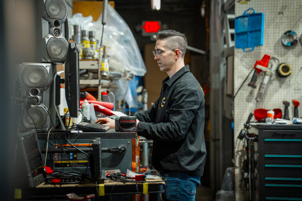Eliminating Guesswork with Same-Day Diagnosis in Fleet Repair